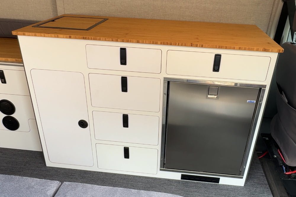 Kitchen Galley: Quest 85L || Driver Side - Skyliner Gear LLC